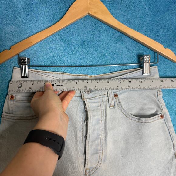 Levis Jeans Womens 28 Blue Denim Ribcage Straight Ankle Button Fly Size 28x27 - Picture 3 of 16